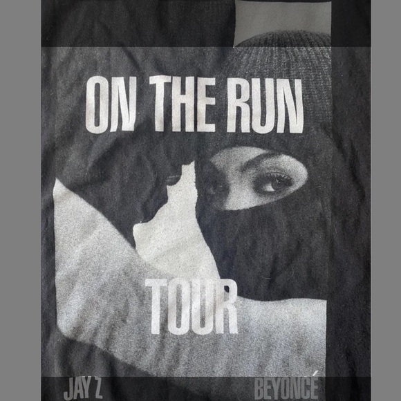 Beyoncé and Jay Z On the Run Tour tank shirt/merchandise-size medium - Picture 2 of 5
